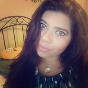 Meet your Posher, Humaira