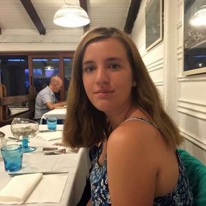 Meet your Posher, Noemi