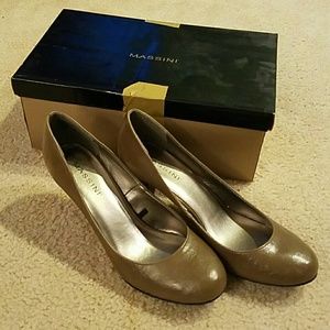 Tan heels
