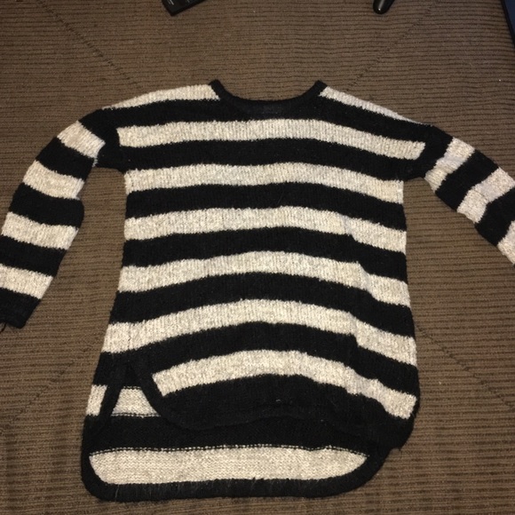 Striped sweater - Picture 1 of 1