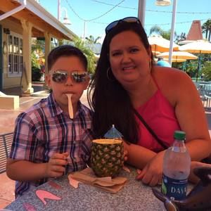 Meet your Posher, Gaby