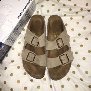 BIRKENSTOCK Arizona taupe