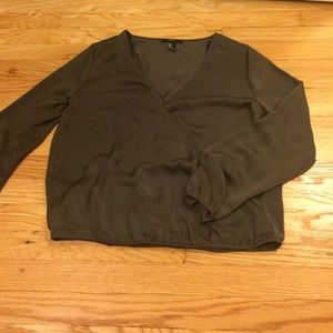 Gray long sleeves top with sleeve detail