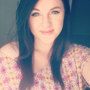 Meet your Posher, Kaleigh