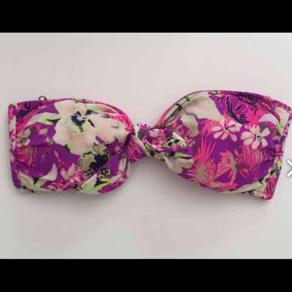 Victoria's Secret bikini