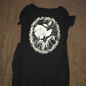 Black Kendall and Kylie Shirt (long)