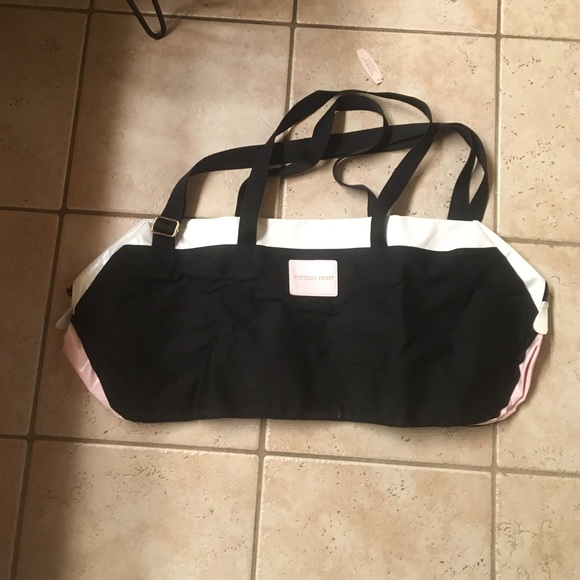 Victoria Secret Weekend Bag