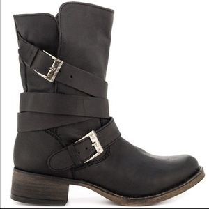 Steve Madden leather slouch strap boots