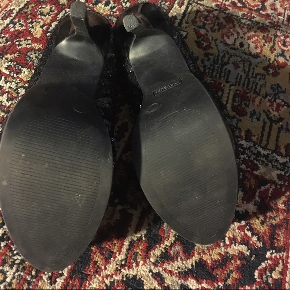 High heels sequence - Picture 4 of 4