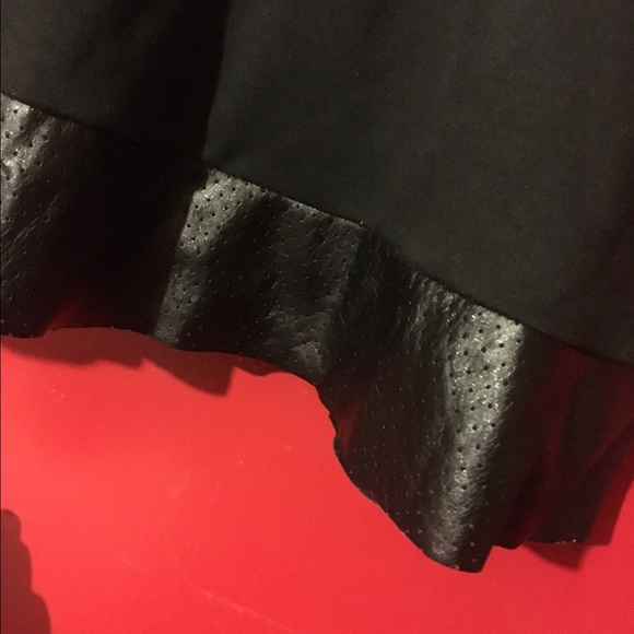 LBD 👀 - Picture 2 of 3