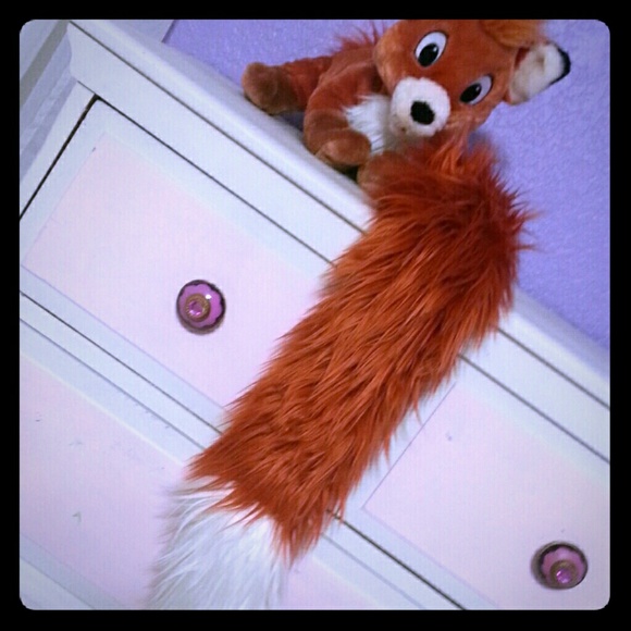 Fox stuffed animal from "The Fox and the hound"