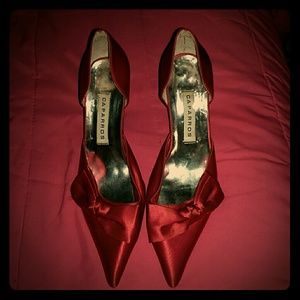 Beautiful Red Bow Heels