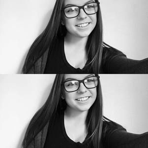 Meet your Posher, Brittney