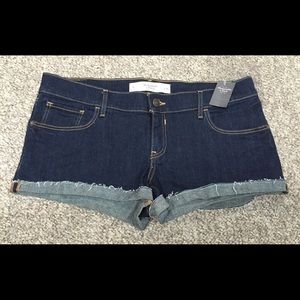 Ladies size 10 Abercrombie & Fitch shorts NWT