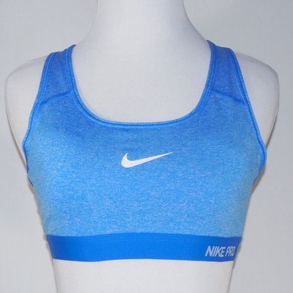 🚫SOLD🚫Blue Nike pro sports bra