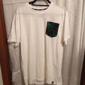 adidas Men's Ivy pocket tee