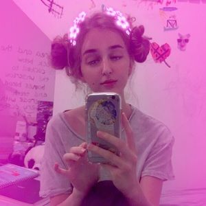 Meet your Posher, Julie