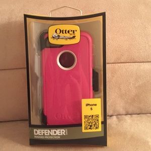 NIB iPhone5 otter box