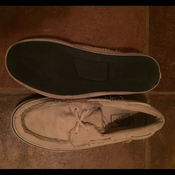 Gently worn cream vans women's size 8 men's size 7