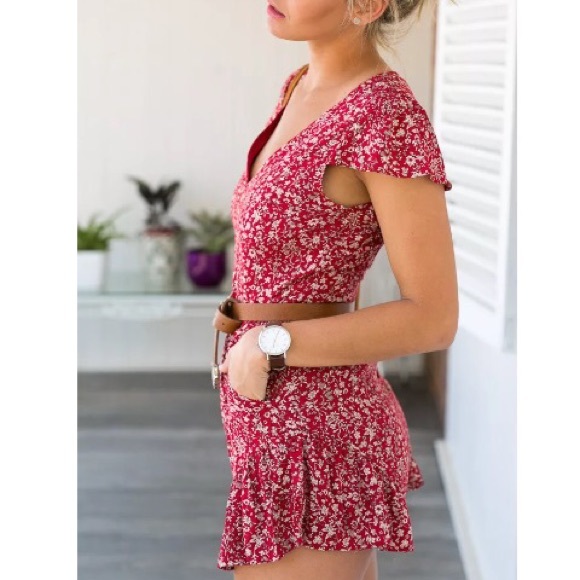 Delicate Romper - Picture 3 of 3