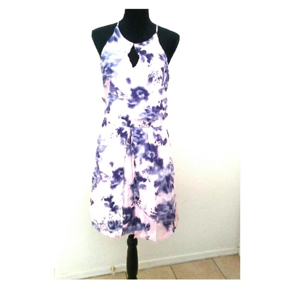 Simply Vera Vera Wang Dresses & Skirts - 🚨FINAL CHANCE🚨Simply Vera by Vera Wang Dress