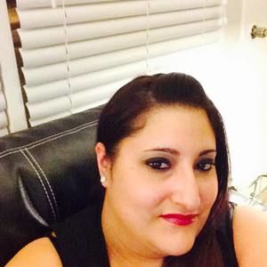 Meet your Posher, Monica