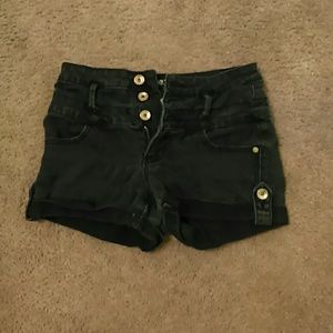 High wasted shorts