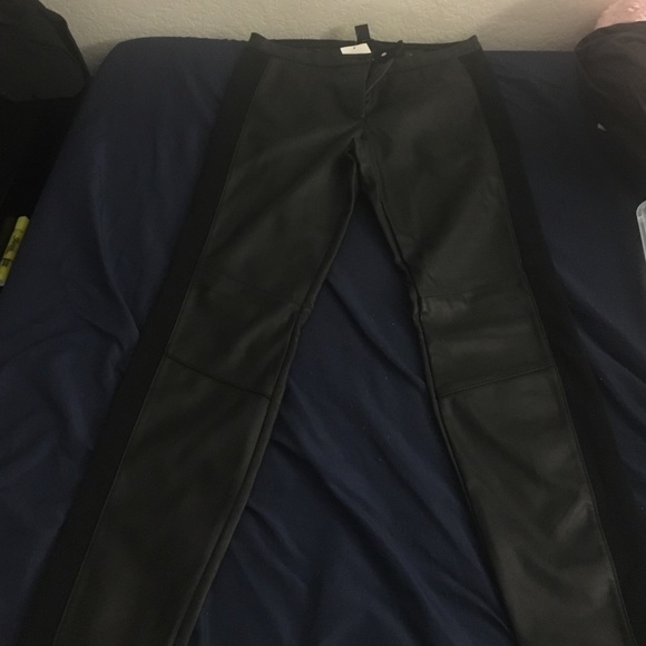Blanks leather pants