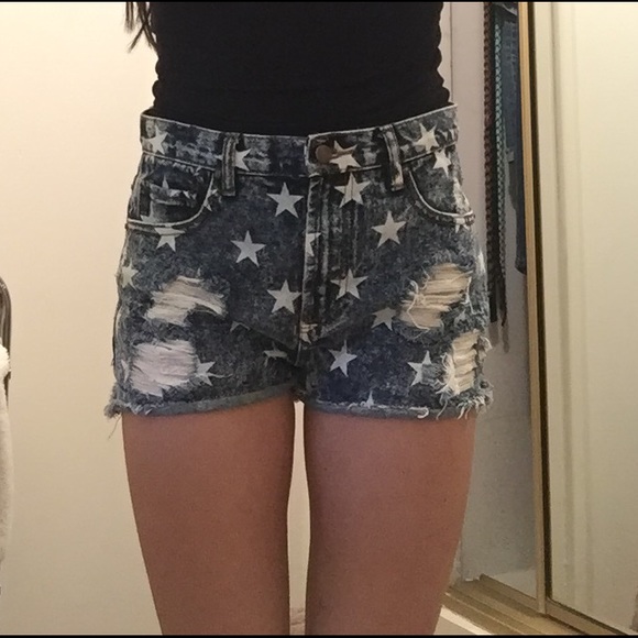 Forever 21 high waisted ripped jean shorts