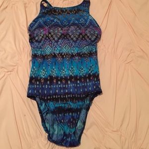 One piece bathing suit