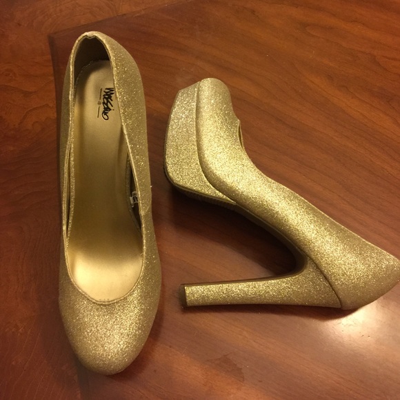 Mossimo Supply Co. Shoes - ***Wasibo***