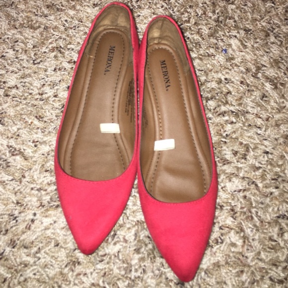 Red Velvet Flats
