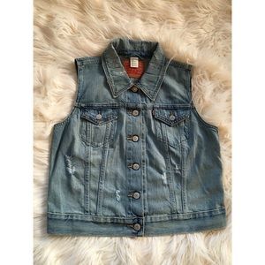 Levi's denim vest