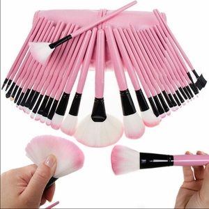 🎉HP❤️x2 Pink 32 piece pro cosmetics brushes