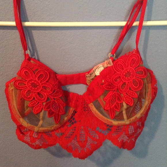 For love and lemons 🍋 ruby underwire bra - Picture 2 of 4