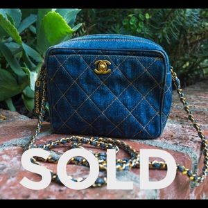 1990s CHANEL Vintage Shoulder Bag