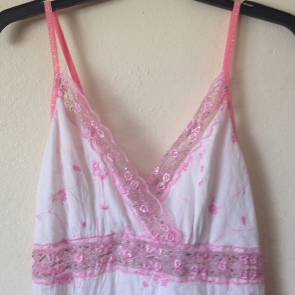 Floral spaghetti strap dress with pink lace