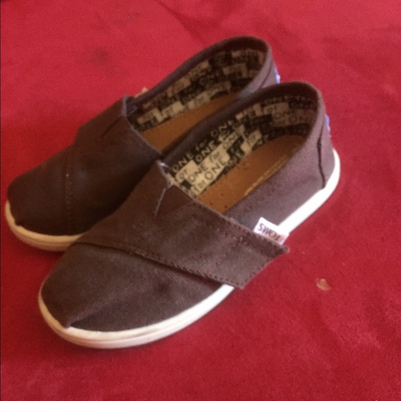 Toddler toms
