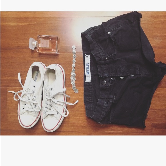 Brandy Melville black shorts