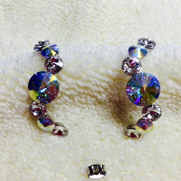 Iridescent Rhinestone Swirl Earrings - Picture 1 of 3
