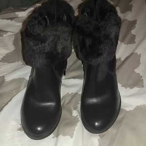 Black faux fur and leather short boots