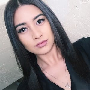 Meet your Posher, Jerilynn