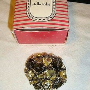 Stella and dot brooch