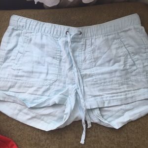 Soft Gap Shorts
