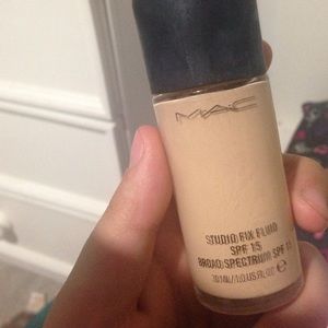 Mac studio fix fluid