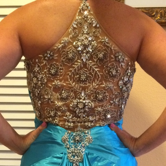 Gorgeous handmade dress - Picture 3 of 4