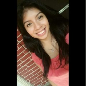 Meet your Posher, Frances