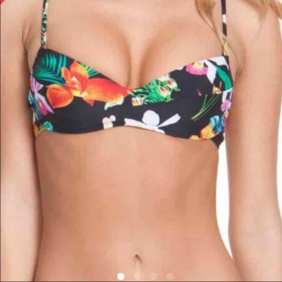 Rip curl bikini top 🌊