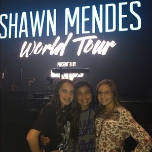 Meet your Posher, Lindsay