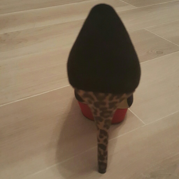 🎉🎉WOMEN'S HEALS FINAL SALE 🎉🎉 - Picture 2 of 4